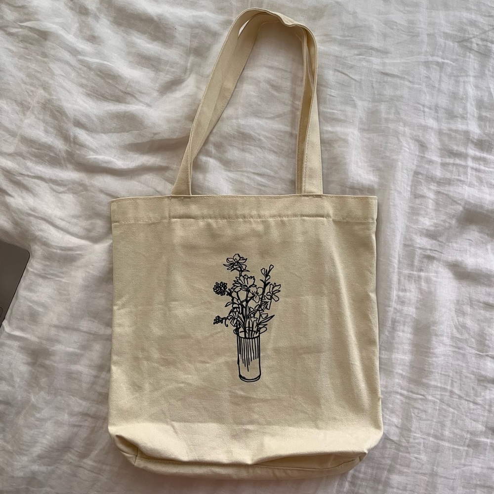 Aime Leon Dore Bouquet Tote Bag in Cream